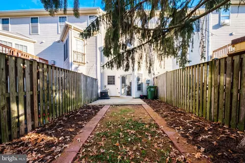 8870 Stable Forest Pl, Bristow, VA 20136 photo 37