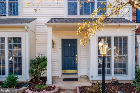 8870 Stable Forest Pl, Bristow, VA 20136 photo 2