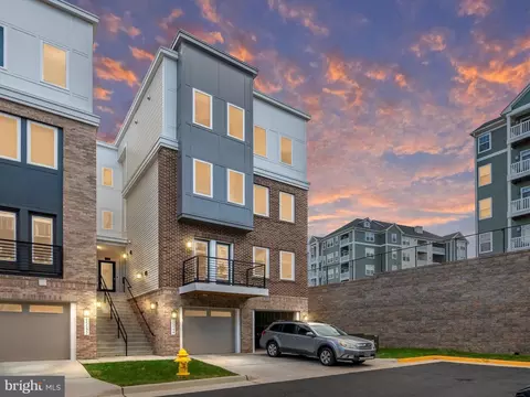 15599 Grade Line Pl, Woodbridge, VA 22191