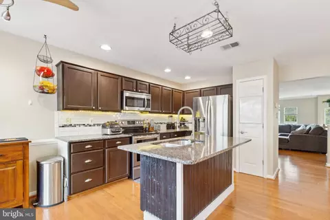 11108 Wainwright Pl, Manassas, VA 20109 photo 11