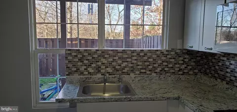 Entry Way - 8756 Dunstable Loop, Bristow, VA 20136 photo 7 of 7