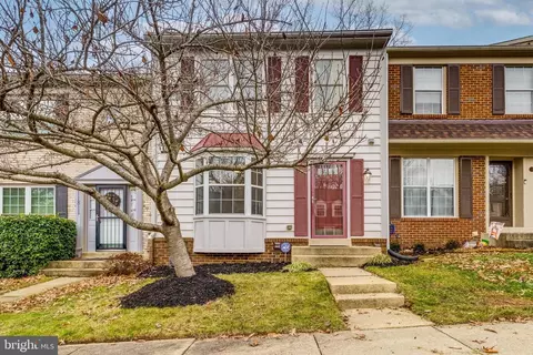 11809 Golden Eagle Ct, Woodbridge, VA 22192
