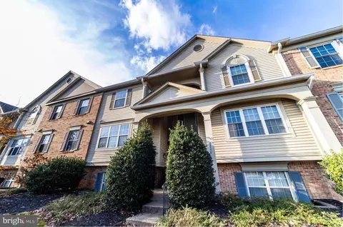 8068 Stonewall Brigade Ct #201, Manassas, VA 20109