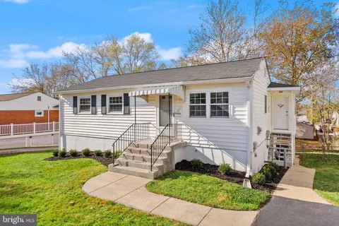 7510 Albemarle Dr, Manassas, VA 20111