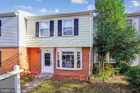10662 Meadow Grove Ct, Manassas, VA 20109
