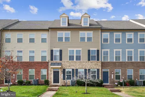 17904 Spotted Oak Rd, Dumfries, VA 22026