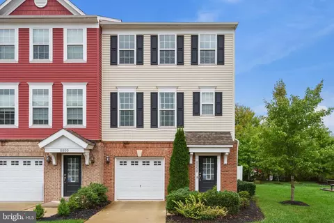 8858 Englewood Farms Dr, Manassas, VA 20112