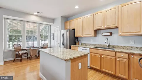 5912 Affirmed Pl, Gainesville, VA 20155 photo 11