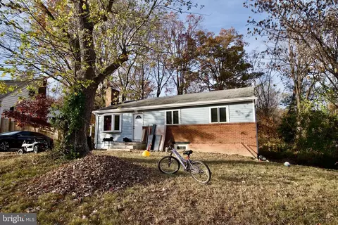 1816 Hylton Ave, Woodbridge, VA 22191