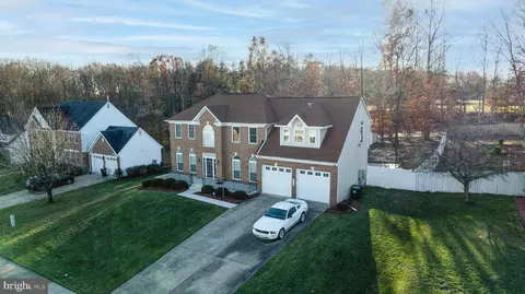 5899 Rhode Island Dr, Woodbridge, VA 22193
