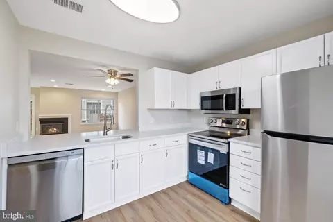 Kitchen - 10909 Postern Ct, Manassas, VA 20109 photo 1 of 3