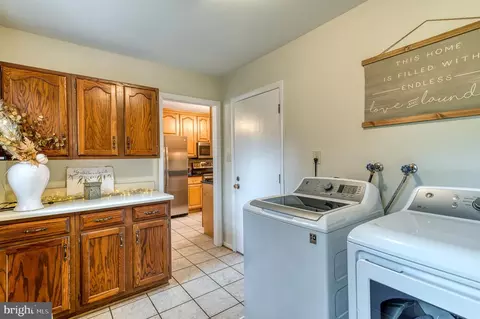 18498 Running Pine Ct, Triangle, VA 22172 photo 20