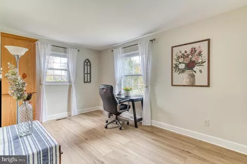 18498 Running Pine Ct, Triangle, VA 22172 photo 32