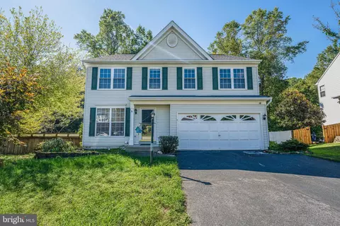 15684 Piedmont Pl, Woodbridge, VA 22193