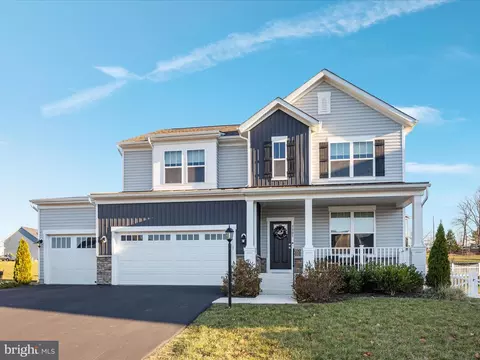 7205 Hunter Hollow Ct, Haymarket, VA 20169