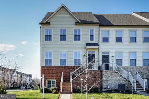 17978 Spotted Oak Rd, Dumfries, VA 22026