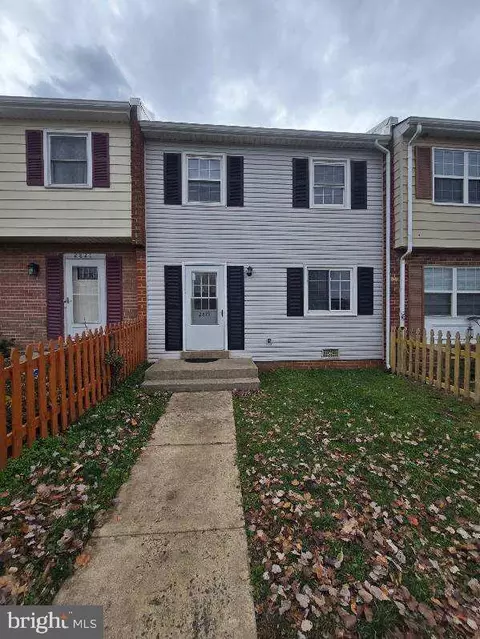 2819 Banks Ct, Dumfries, VA 22026