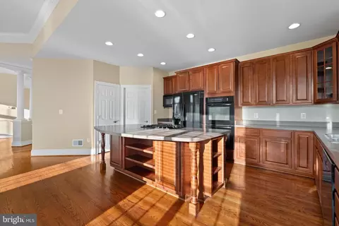14410 Broadwinged Dr, Gainesville, VA 20155 photo 20
