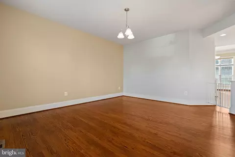 14410 Broadwinged Dr, Gainesville, VA 20155 photo 10