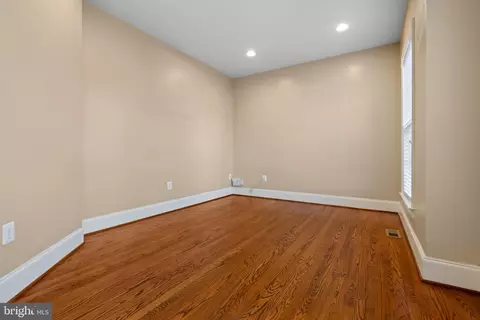 14410 Broadwinged Dr, Gainesville, VA 20155 photo 8