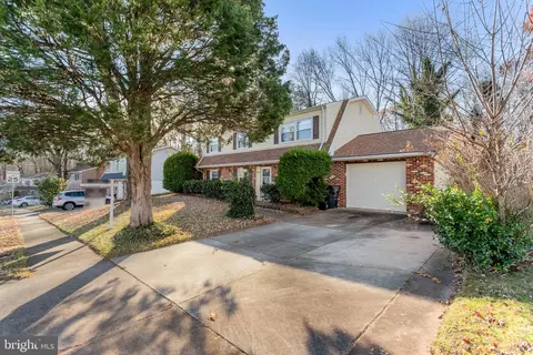 4436 Hendricks Dr, Woodbridge, VA 22193