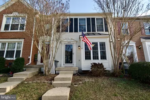 2003 Quiet Creek Ct, Woodbridge, VA 22192