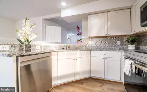 14267 Newbern Loop, Gainesville, VA 20155 photo 10