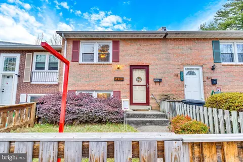 14392 Berkshire Dr, Woodbridge, VA 22193