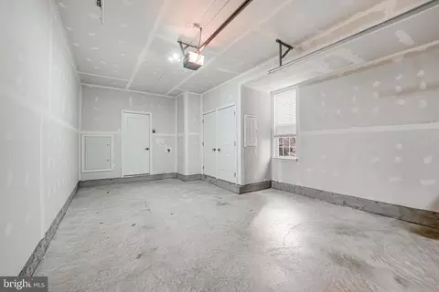 18343 Reaper Hill Ct, Triangle, VA 22172 photo 8