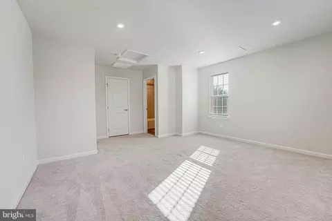 18343 Reaper Hill Ct, Triangle, VA 22172 photo 36