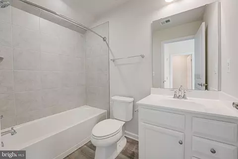 18343 Reaper Hill Ct, Triangle, VA 22172 photo 38