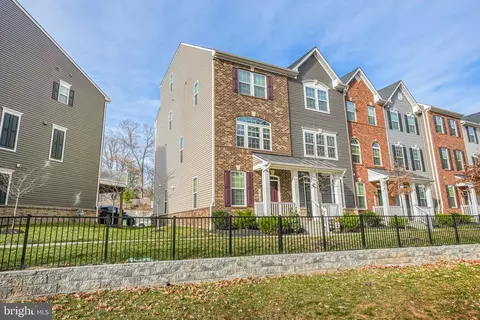 18343 Reaper Hill Ct, Triangle, VA 22172 photo 2