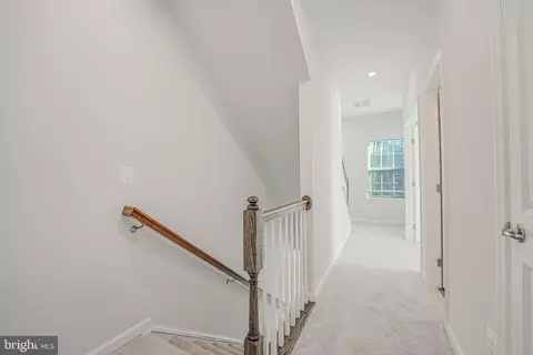 18343 Reaper Hill Ct, Triangle, VA 22172 photo 23
