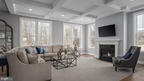 8606 Sycamore Springs Way, Manassas, VA 20112