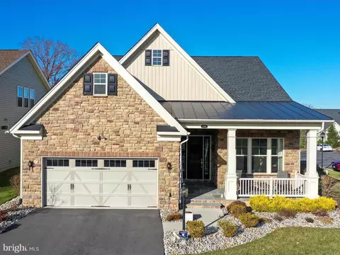 13780 Long Ridge Dr, Gainesville, VA 20155