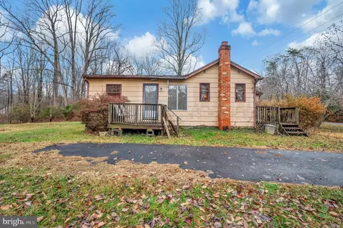 8310 Sinclair Mill Rd, Manassas, VA 20112