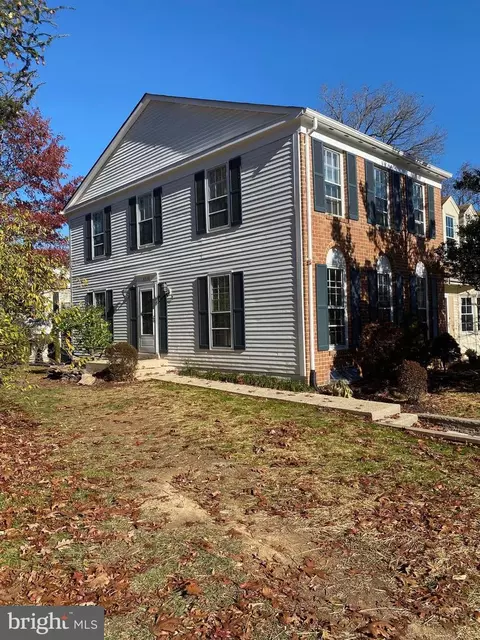 3028 Dunleigh Ct, Woodbridge, VA 22192