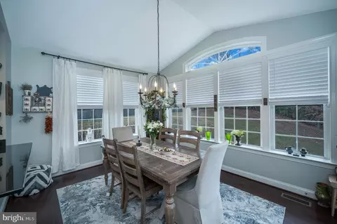 Dining - 18784 Pier Trail Dr, Triangle, VA 22172 photo 1 of 3