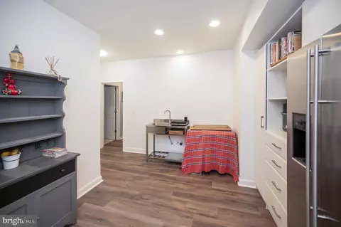 Entry Way - 18784 Pier Trail Dr, Triangle, VA 22172 photo 11 of 12