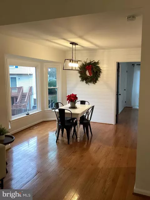 Dining - 15467 Cliffview Dr, Dumfries, VA 22025 photo 1 of 1