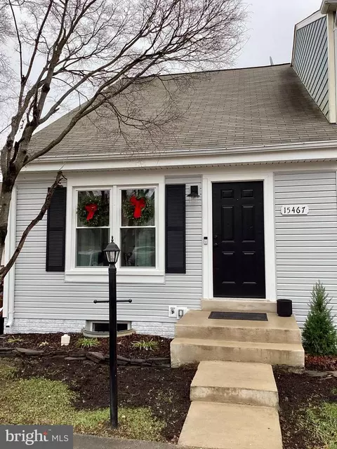 15467 Cliffview Dr, Dumfries, VA 22025
