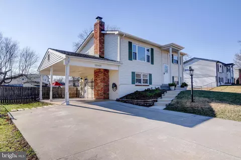 12900 Kingswell Dr, Woodbridge, VA 22193