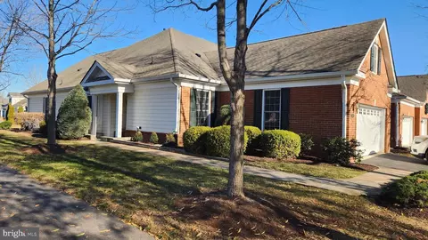 5489 Rodriquez Ln, Haymarket, VA 20169