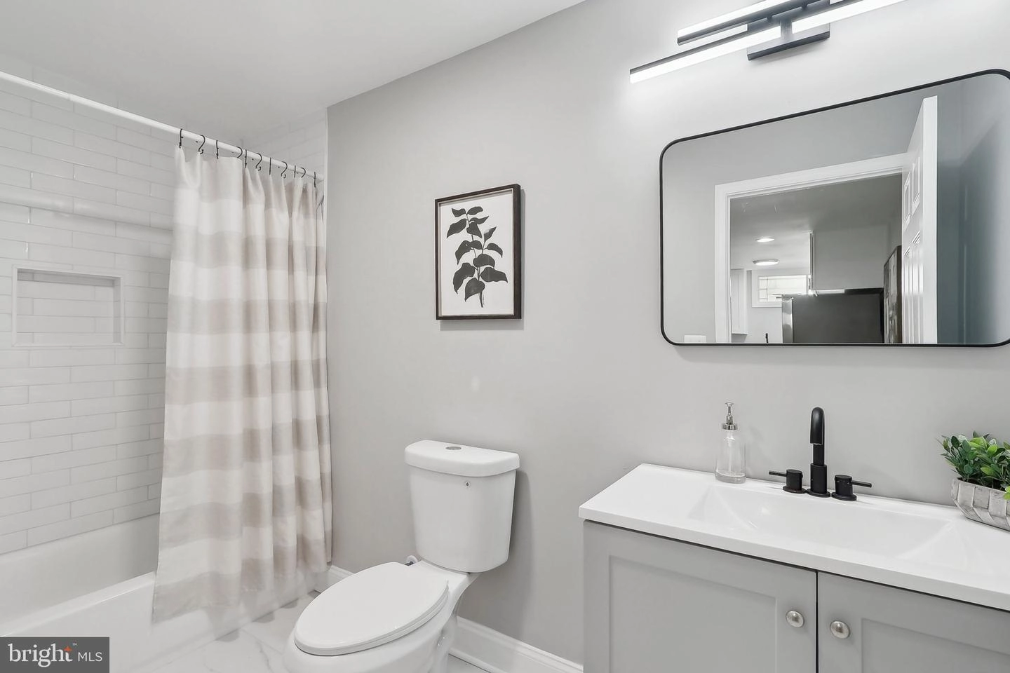 19124 Windsor Rd, Triangle, VA 22172 photo 23