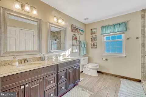 8766 Grantham Ct, Bristow, VA 20136 photo 17