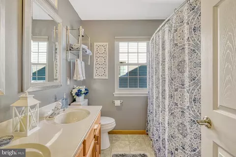 8766 Grantham Ct, Bristow, VA 20136 photo 27