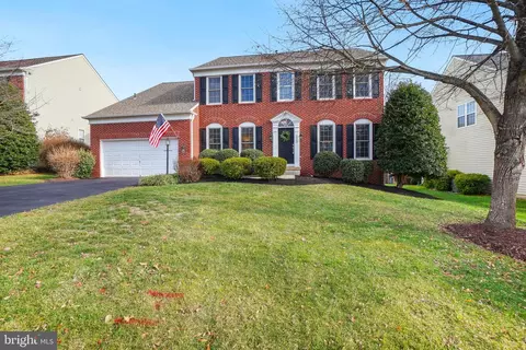 5913 Wandering Run Ct, Haymarket, VA 20169