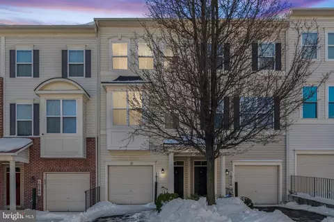 16778 Blackjack Oak Ln, Woodbridge, VA 22191