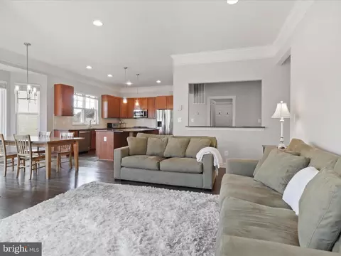 9334 Falling Water Dr, Bristow, VA 20136 photo 13