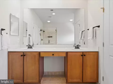9334 Falling Water Dr, Bristow, VA 20136 photo 32